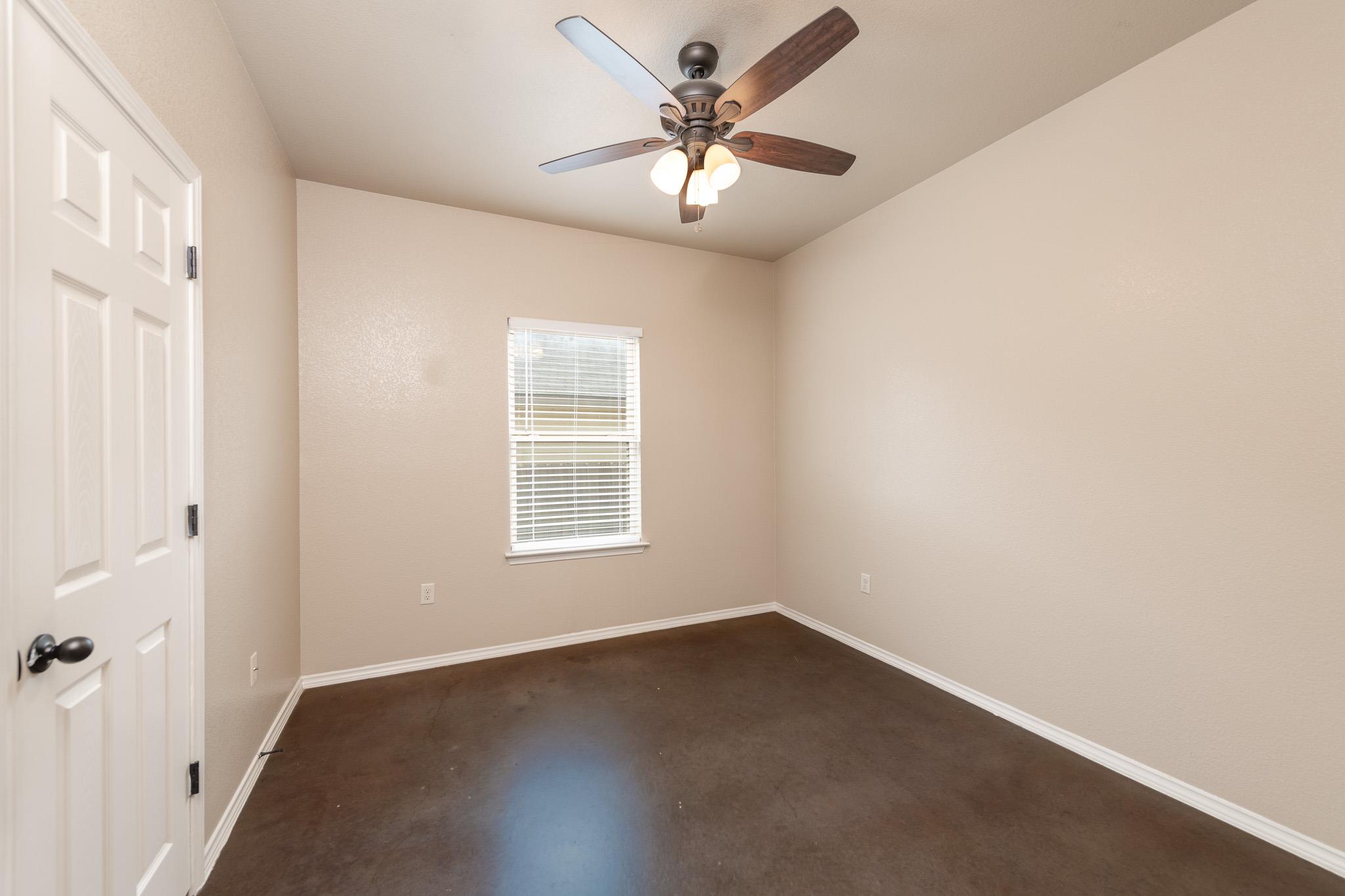 455 Jack Rabbit Ln #b Property Photo 12