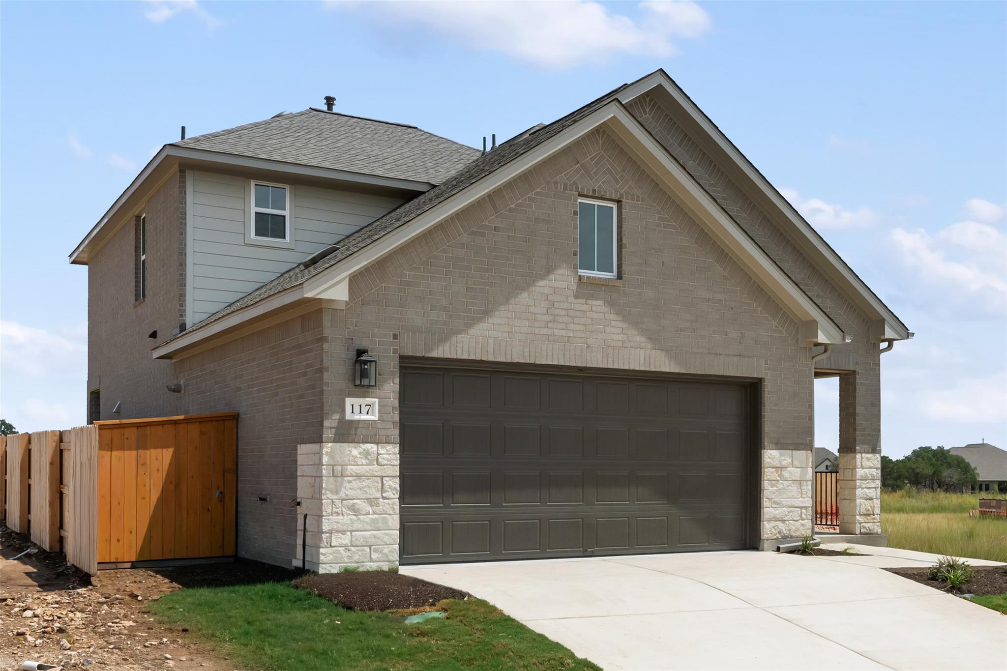 117 Knockout Rose Dr Property Photo 1
