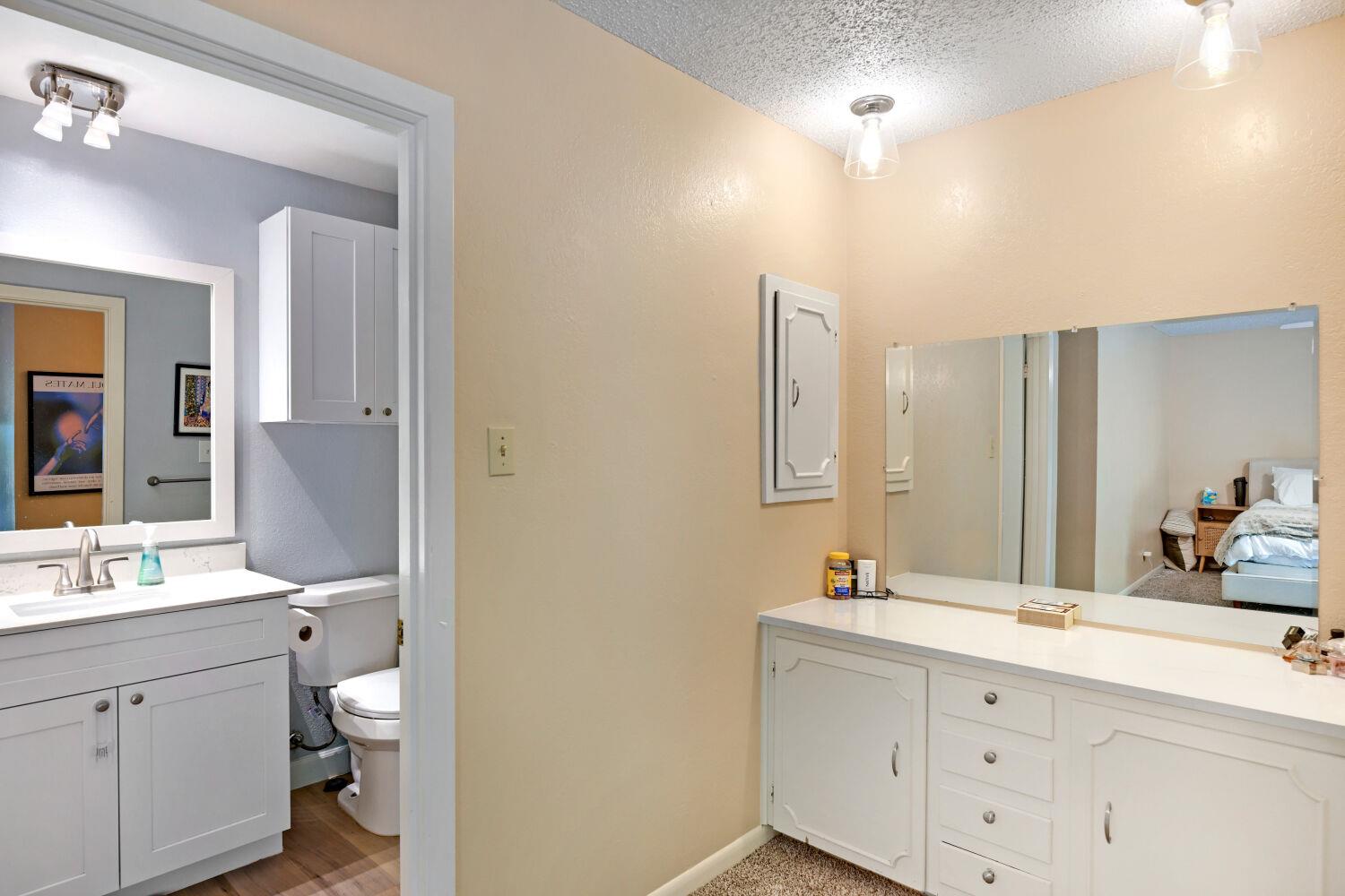 7006 Greenock St Property Photo 10