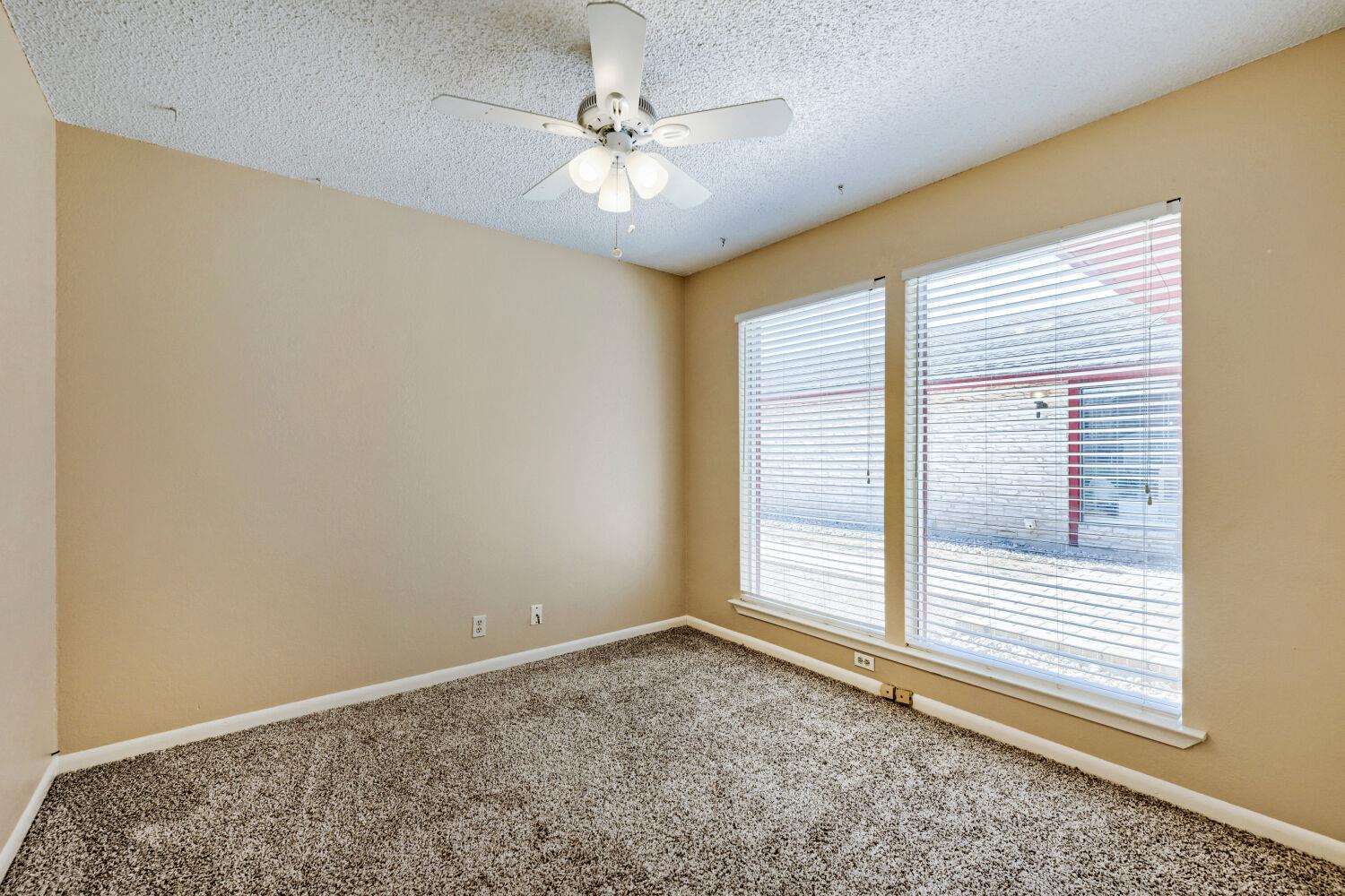 7006 Greenock St Property Photo 29