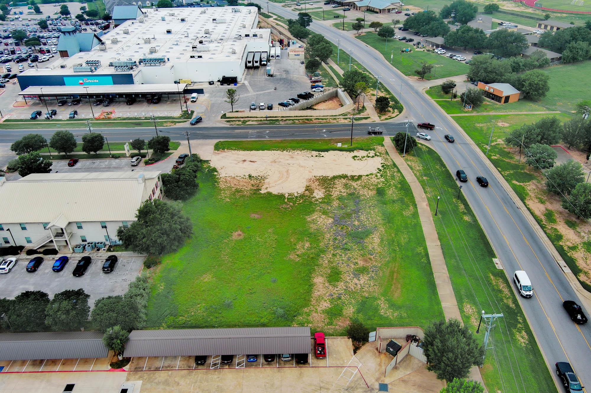 113 N Hasler Blvd Property Photo 4