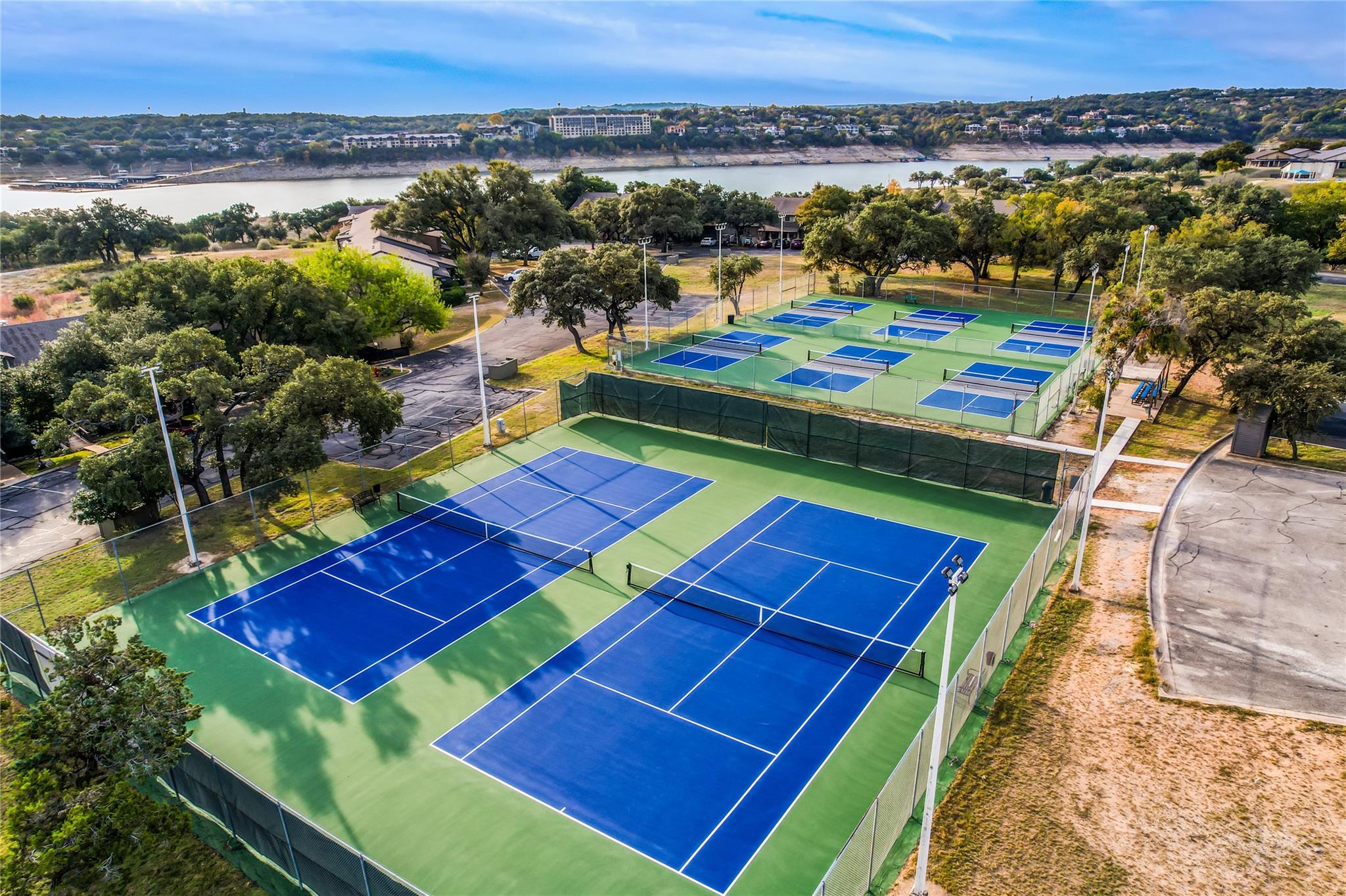 416 Summit Ridge Dr N Property Photo 11