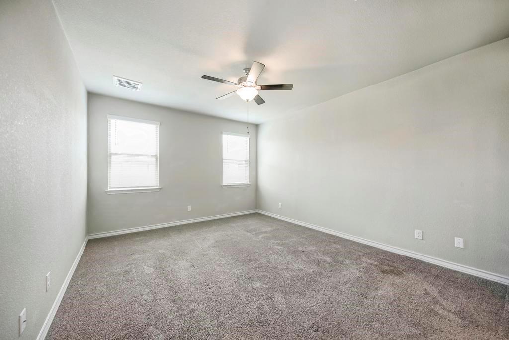 209 Magna Ln Property Photo 13