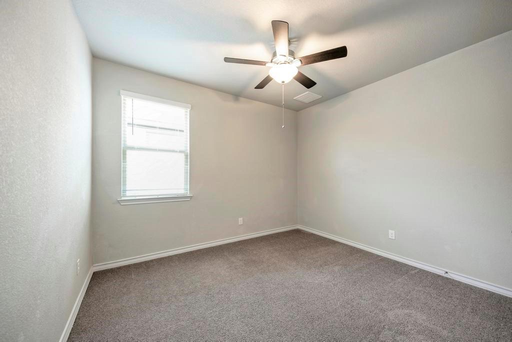209 Magna Ln Property Photo 18