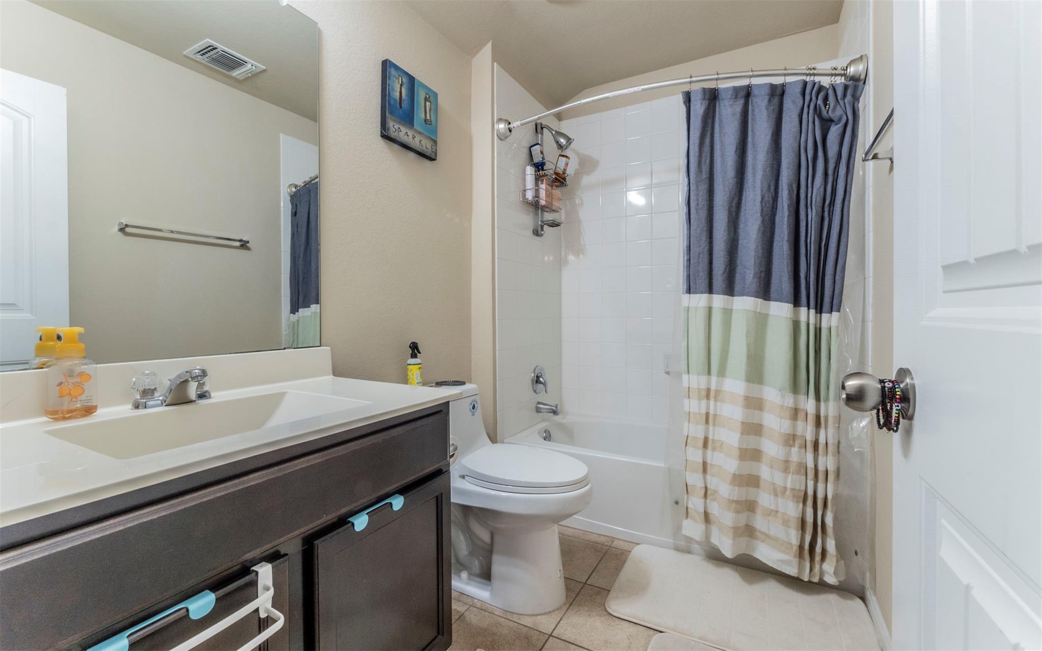 1714 Deodara Dr Property Photo 27