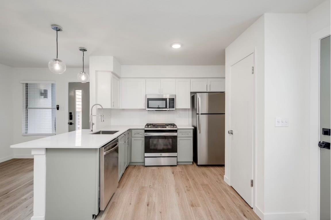 901 Airoso Cv #a Property Photo 1