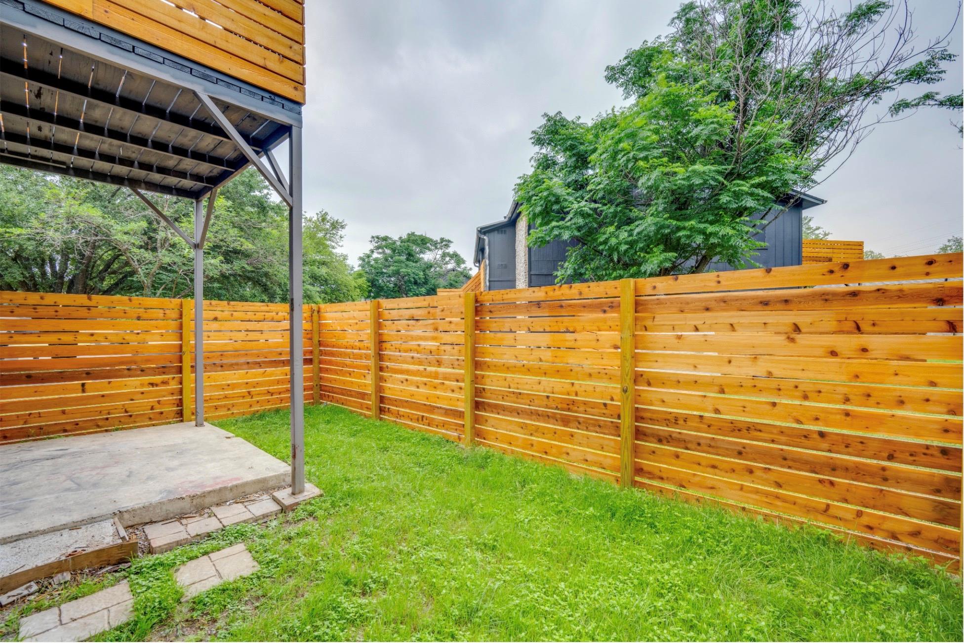 901 Airoso Cv #a Property Photo 3