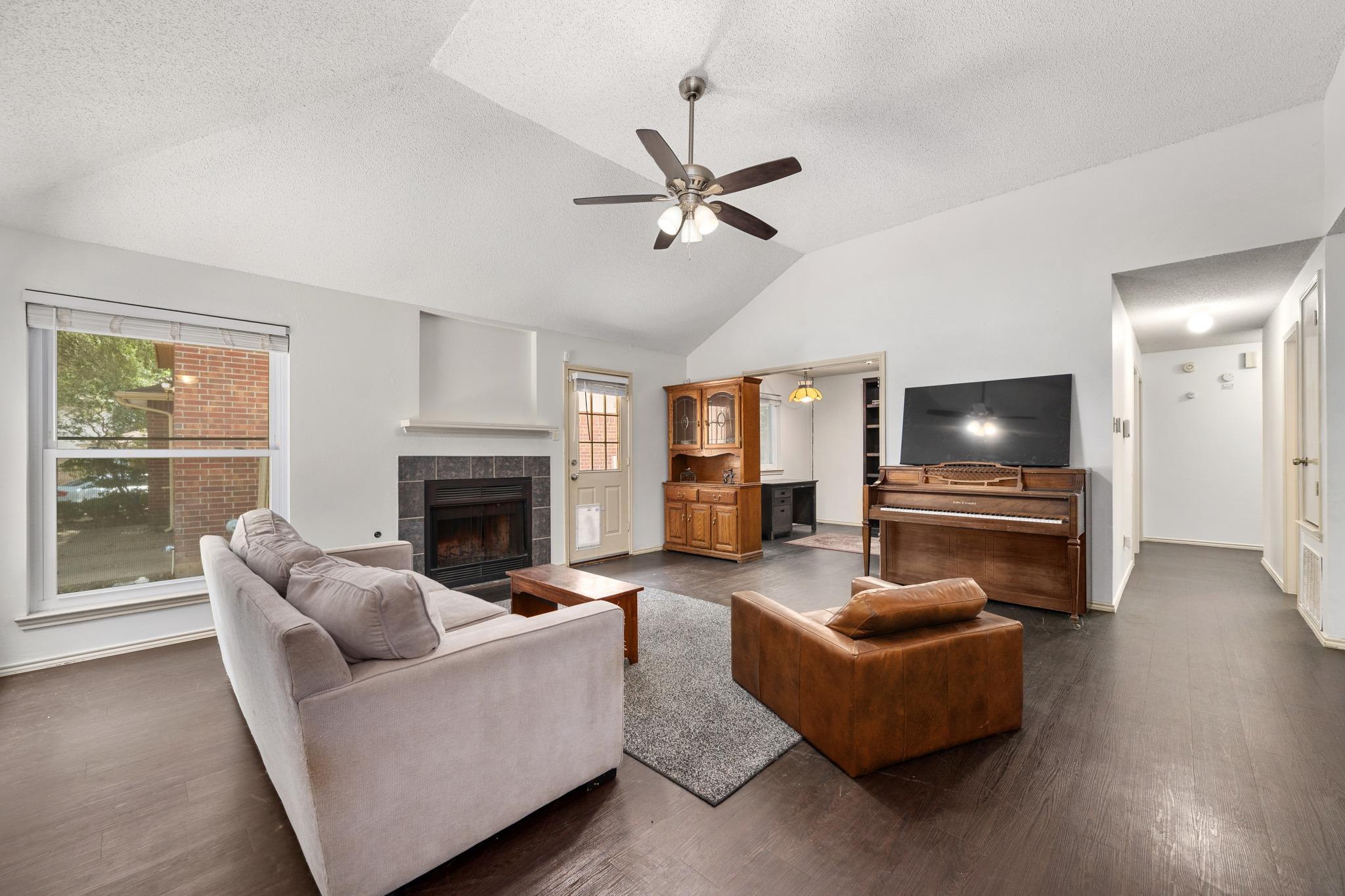 14307 Kincheloe St Property Photo 3