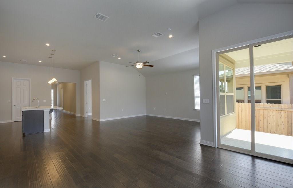 15025 Via Del Corso Dr Property Photo 23