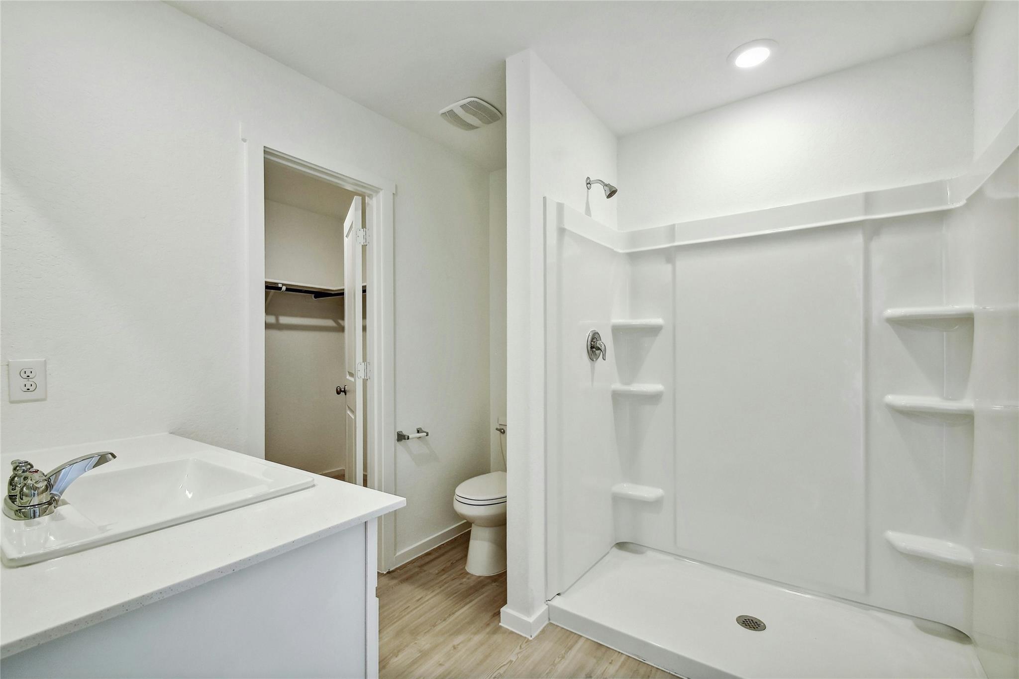 1527 Knoll Rdg Property Photo 14