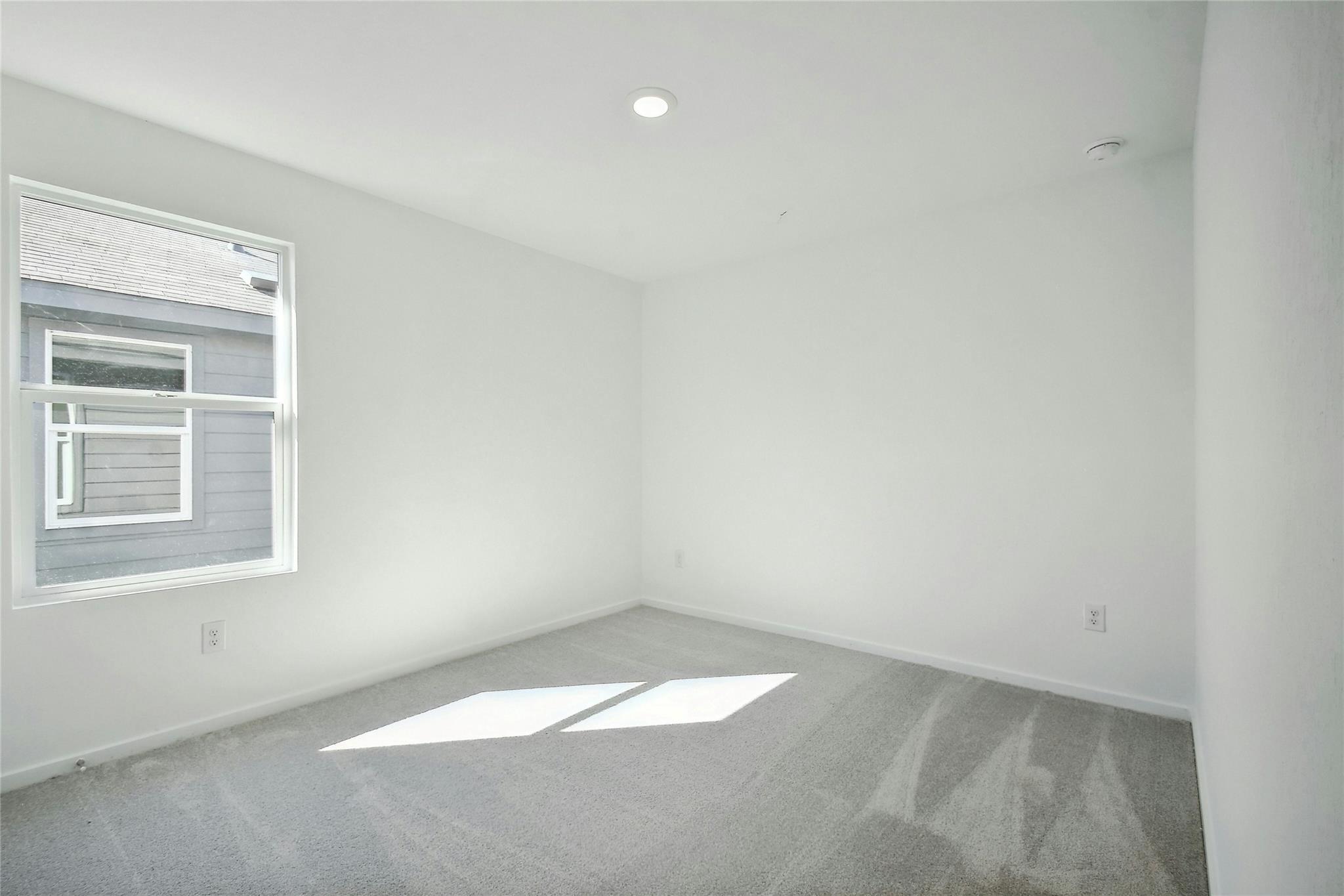 1527 Knoll Rdg Property Photo 18