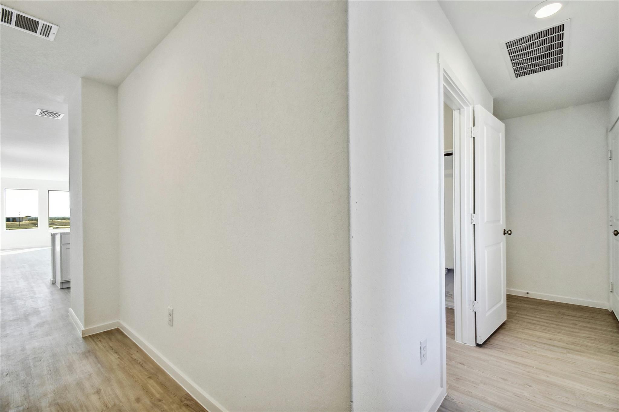 1527 Knoll Rdg Property Photo 20