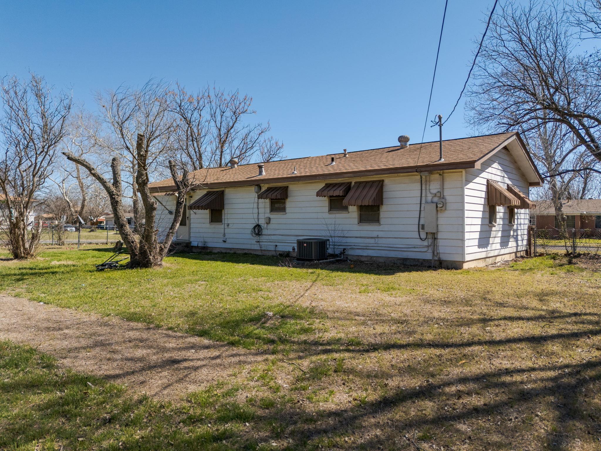 302 Easy St Property Photo 21