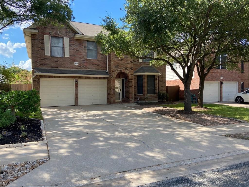 8811 Glen Canyon Dr Property Photo 2
