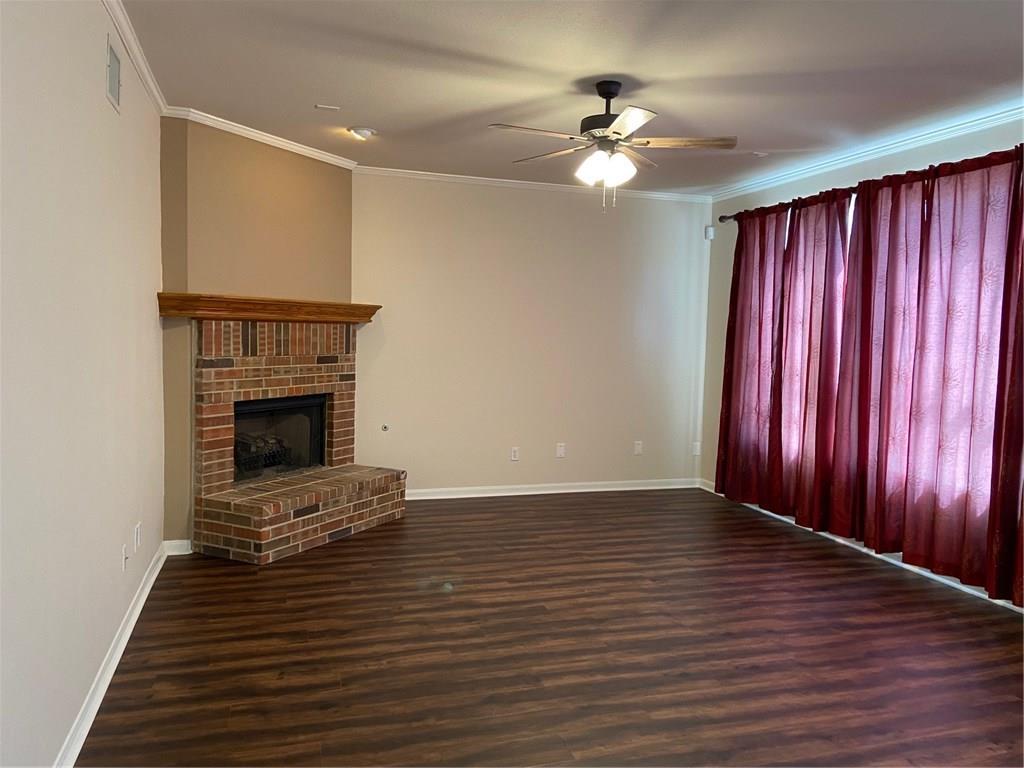 8811 Glen Canyon Dr Property Photo 5