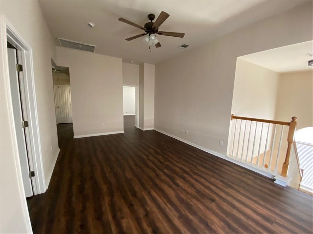 8811 Glen Canyon Dr Property Photo 11