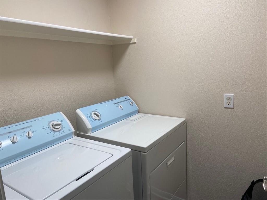8811 Glen Canyon Dr Property Photo 15