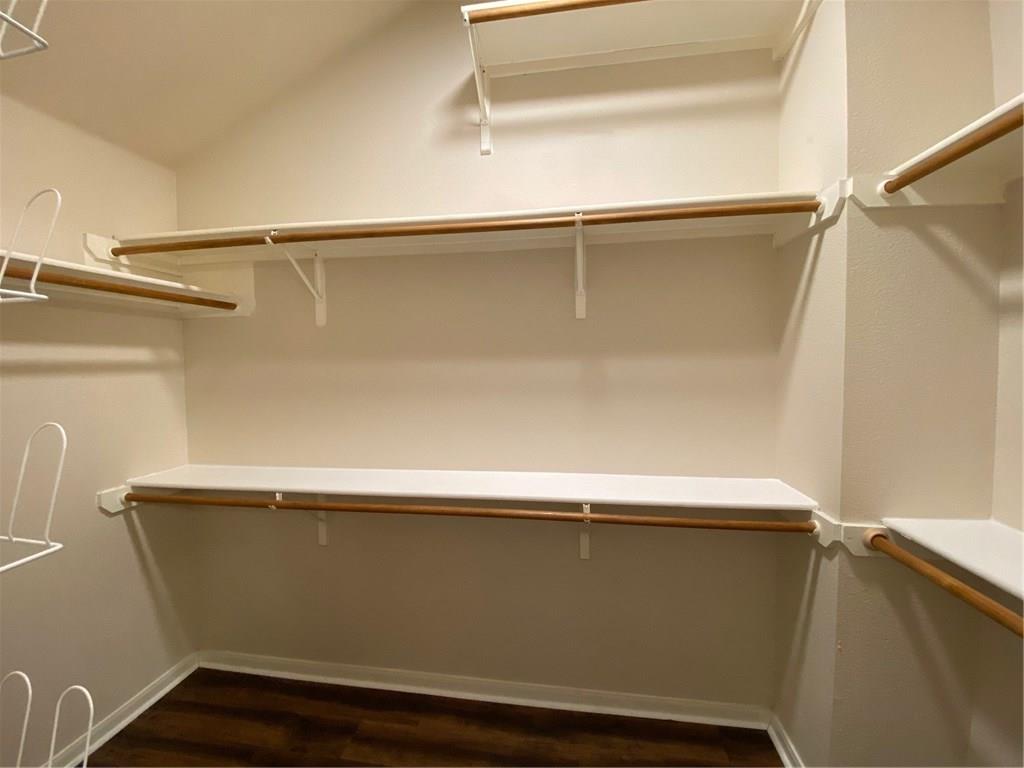 8811 Glen Canyon Dr Property Photo 22