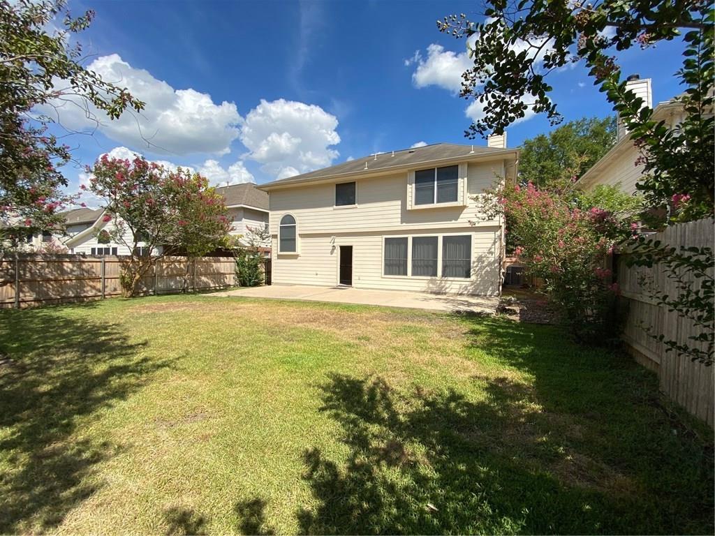 8811 Glen Canyon Dr Property Photo 25