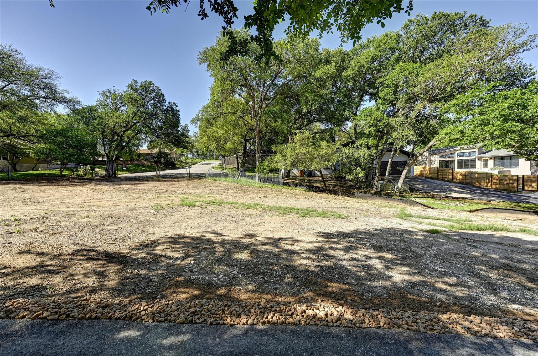 2000-2 Breeze Holw Property Photo 16