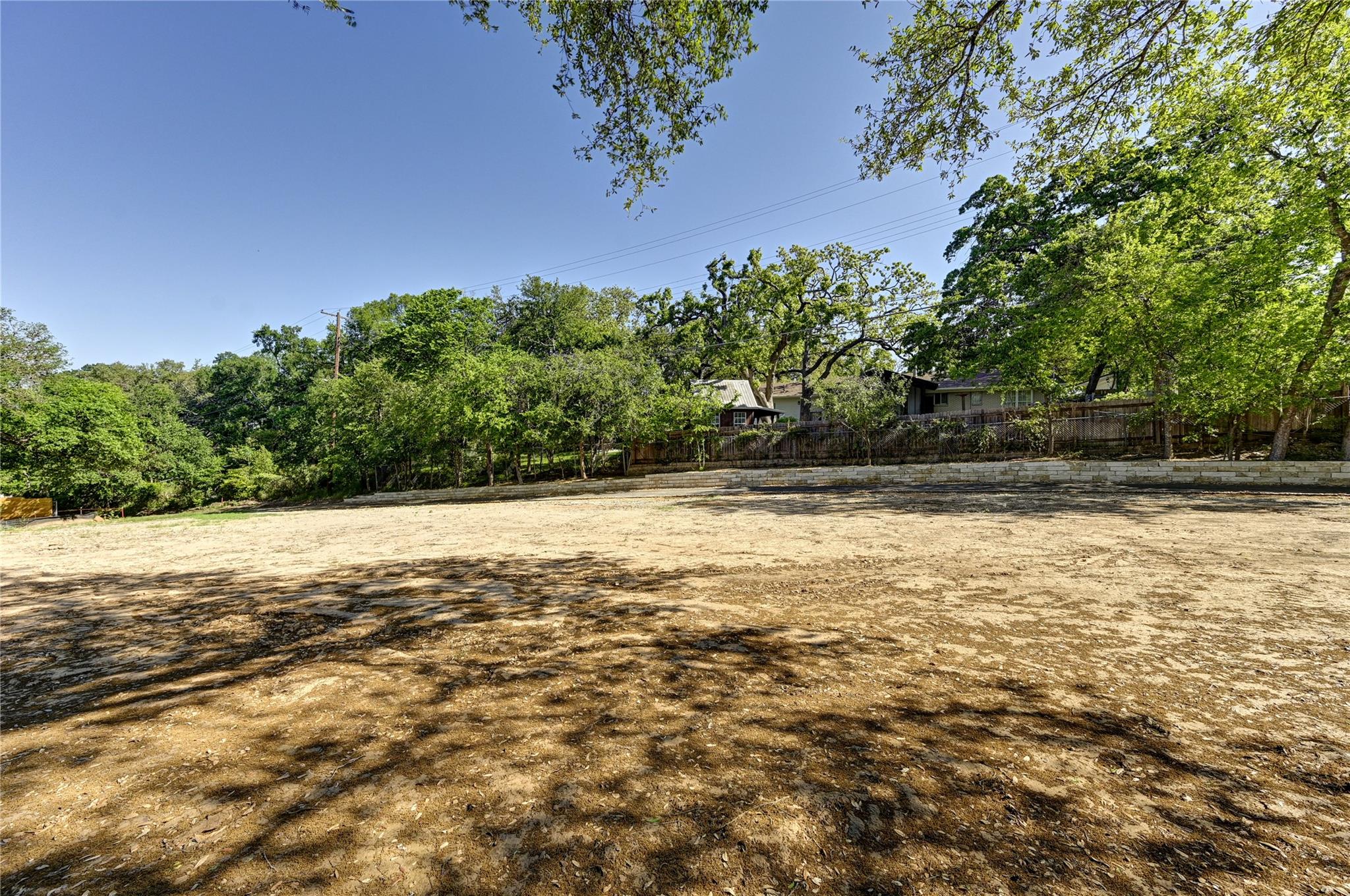 2000-2 Breeze Holw Property Photo 19
