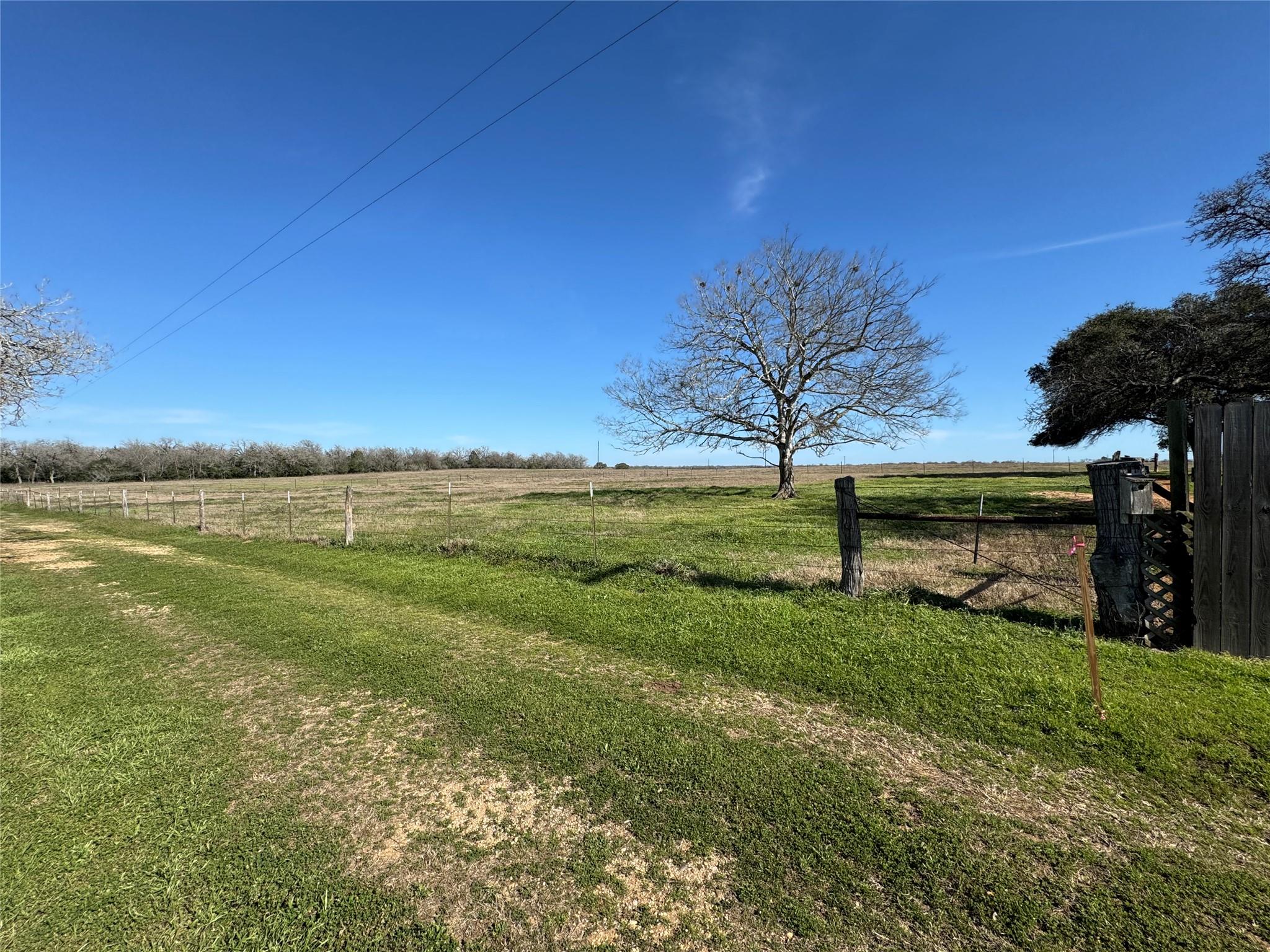 0 Fm-794 Property Photo 4