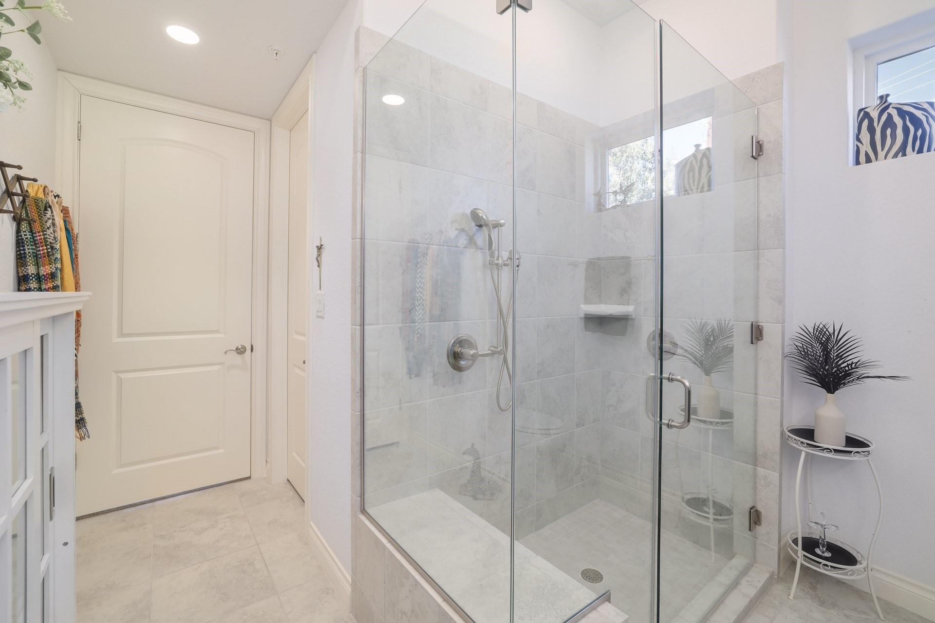 104 Bella Toscana Ave 2211 Property Photo 13