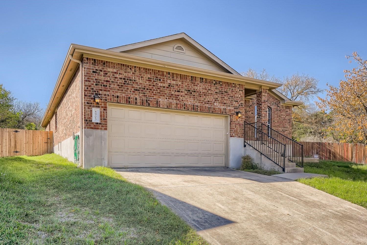 8905 Quick Stream Dr Property Photo 2