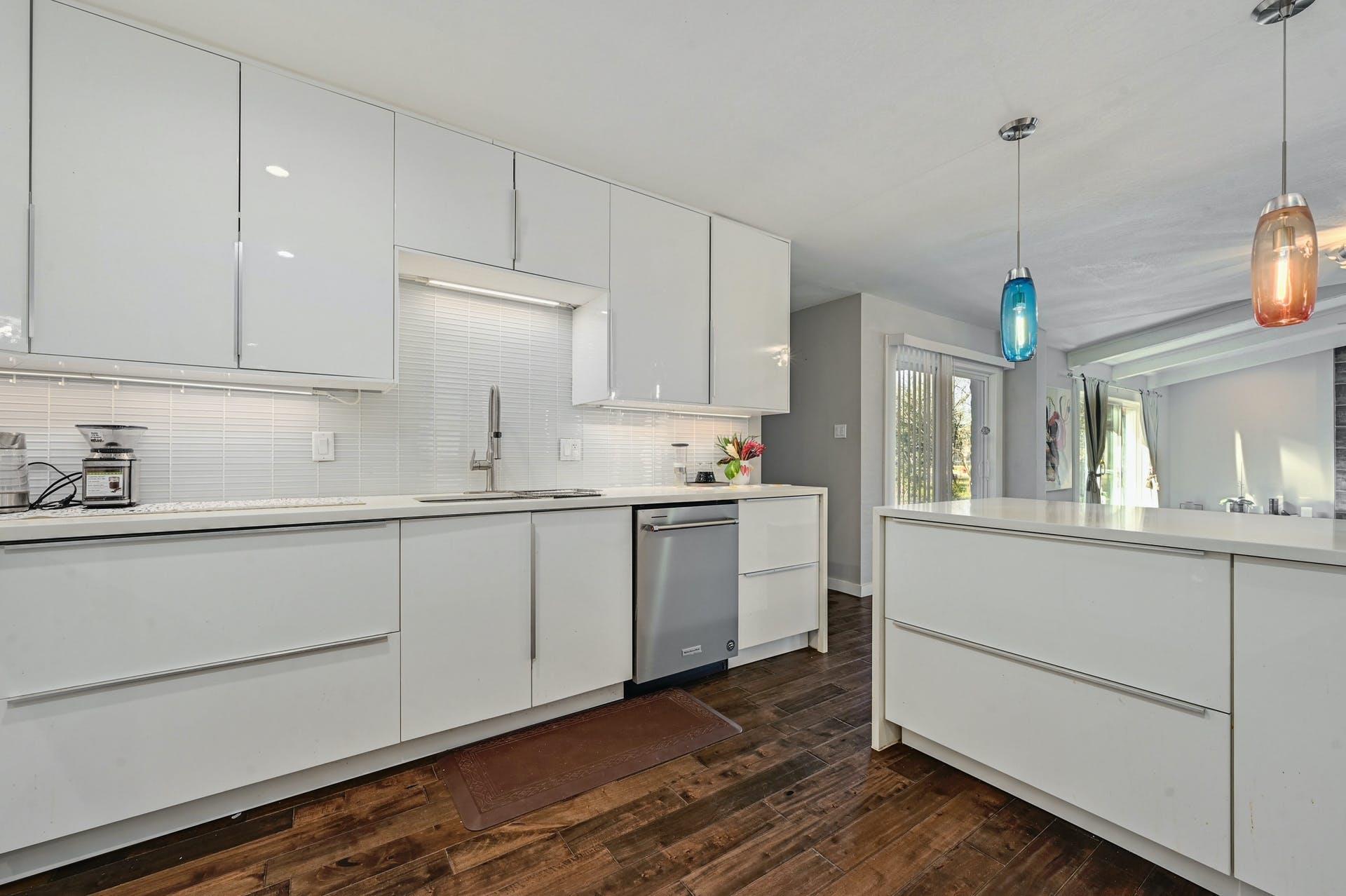 3105 Twilight Trl Property Photo 5