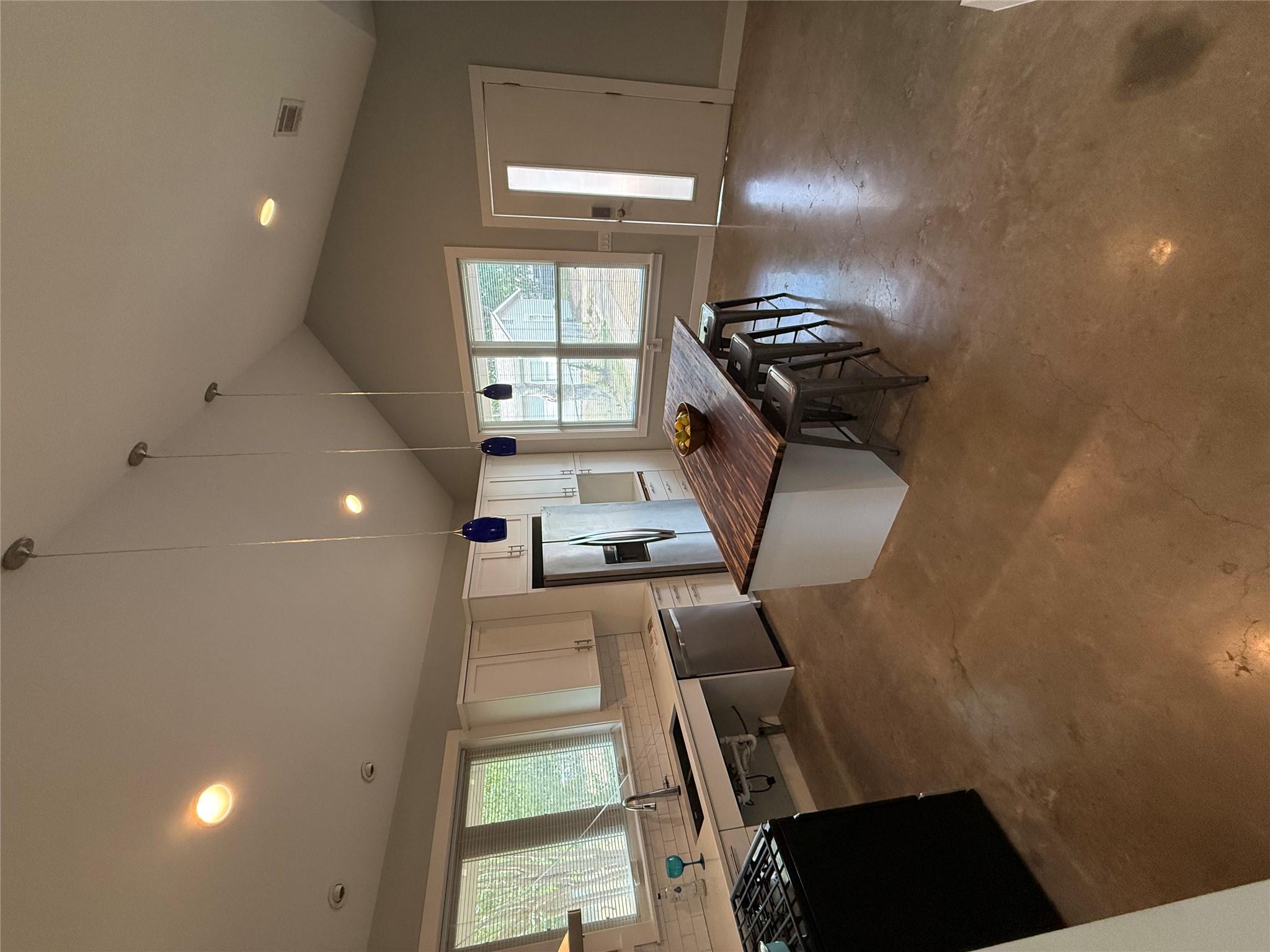 1905 W Saint Johns Ave None #b Property Photo 3