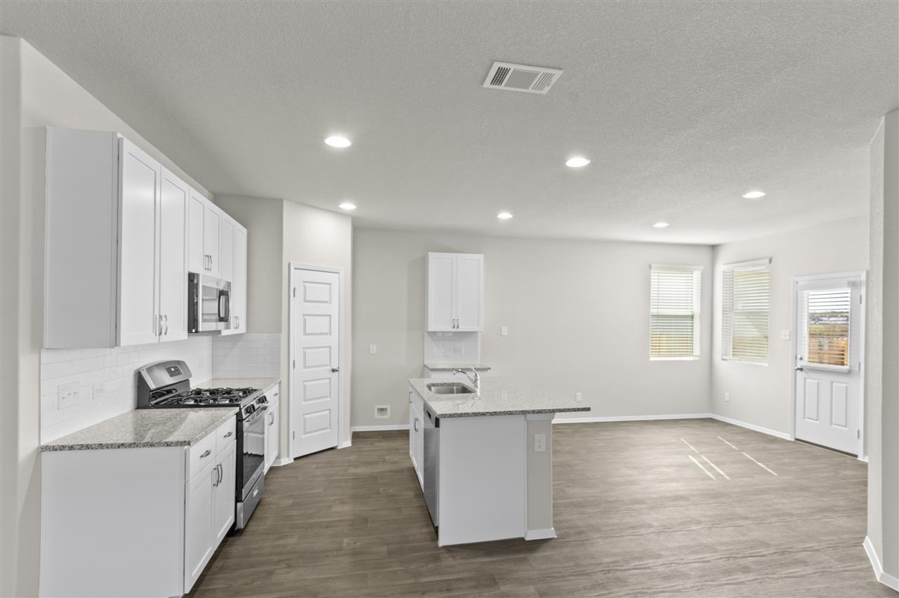 11616 Murano Dr Property Photo 7