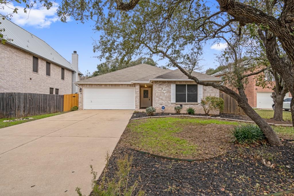 905 Lodosa Dr Property Photo 1