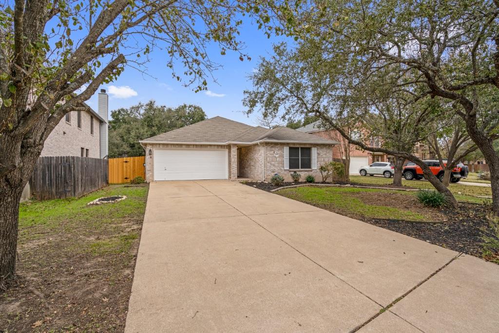 905 Lodosa Dr Property Photo 2