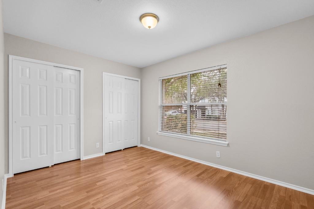 905 Lodosa Dr Property Photo 18