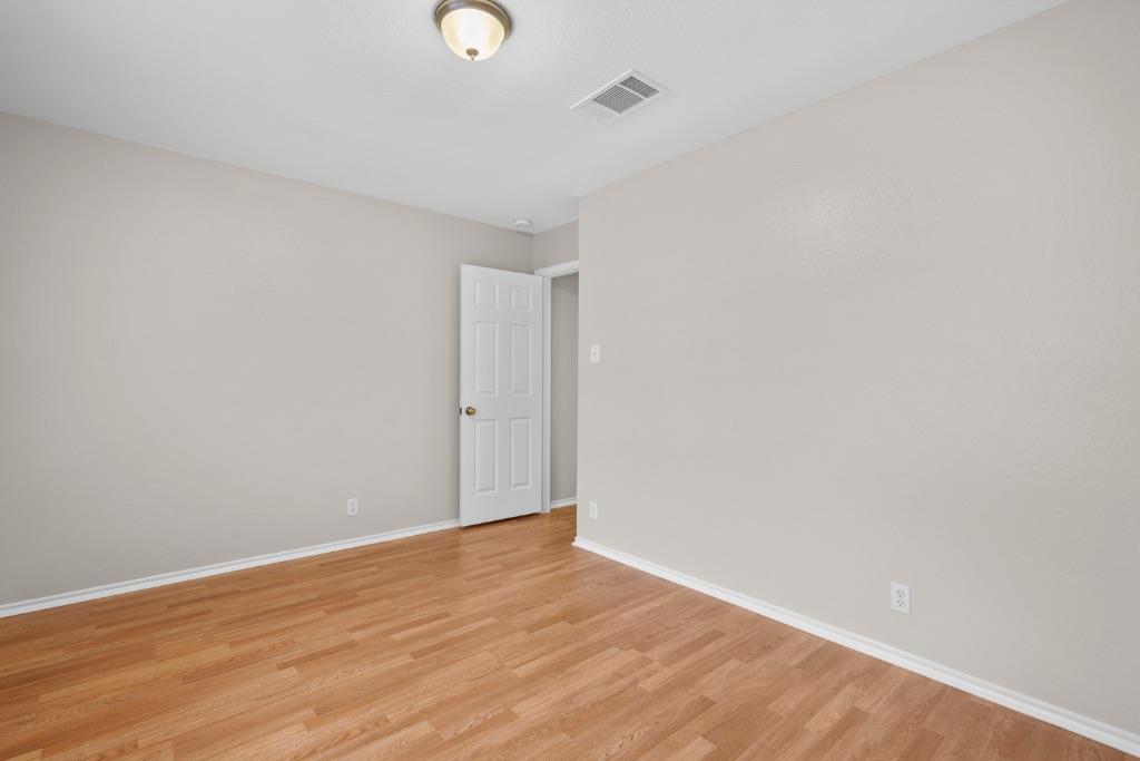 905 Lodosa Dr Property Photo 19