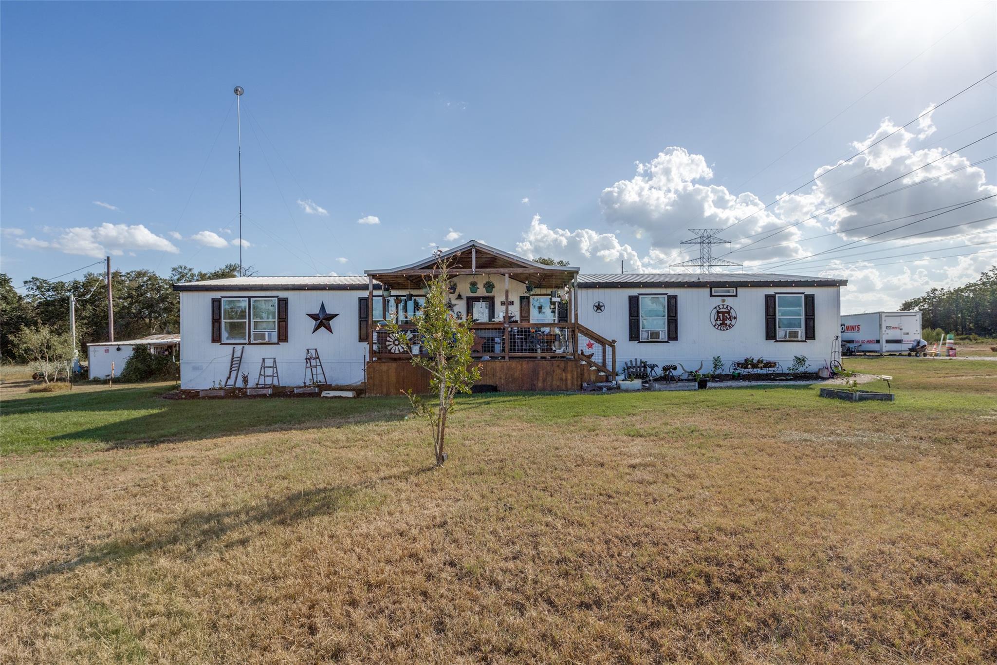 2281 County Road 458 None Property Photo 3