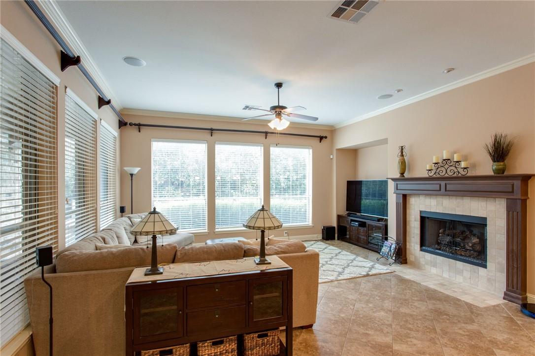 1007 Rhondstat Run Property Photo 11
