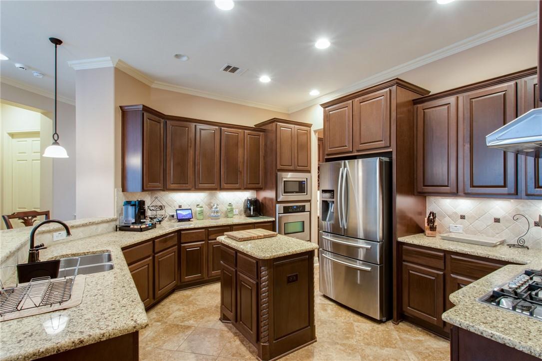 1007 Rhondstat Run Property Photo 13