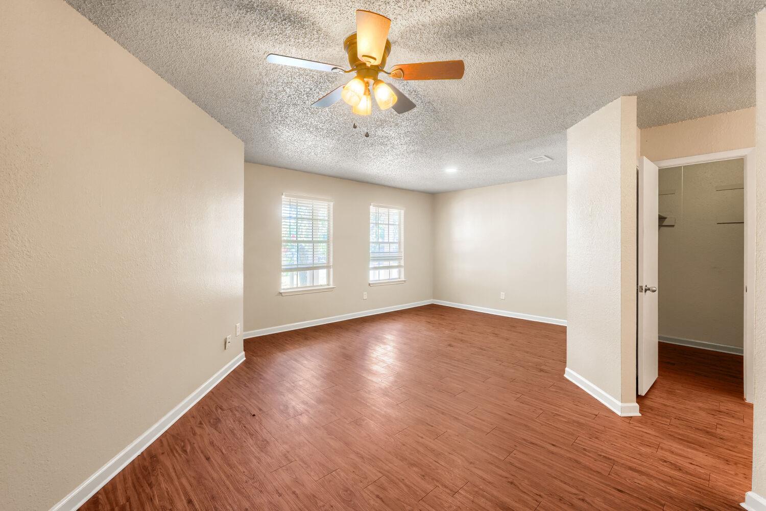 7712 Islander Dr Property Photo 17