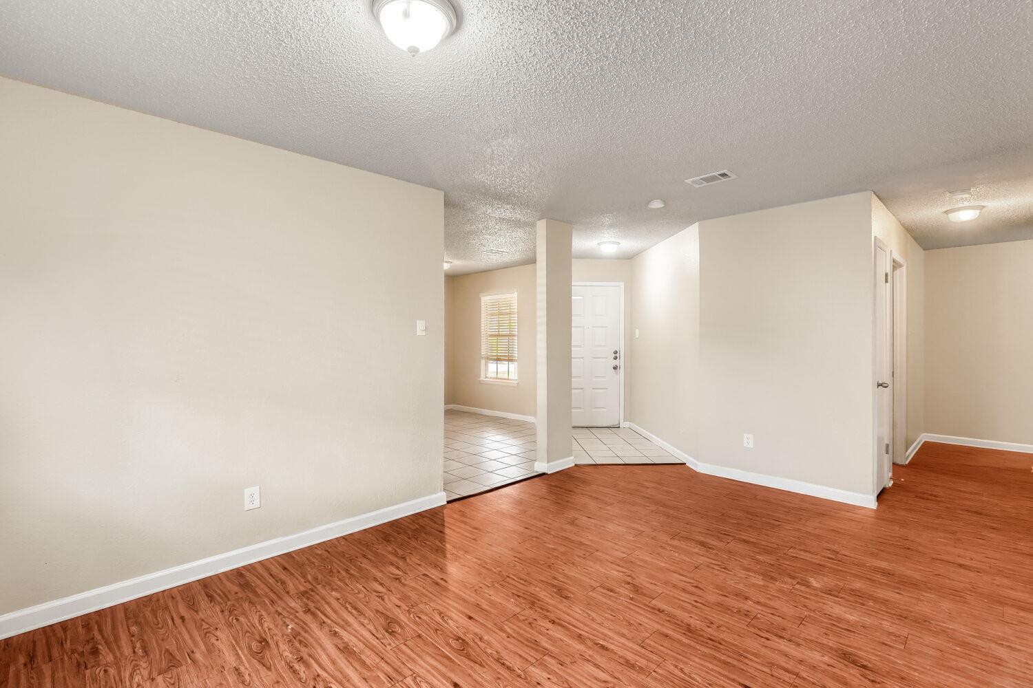 7712 Islander Dr Property Photo 18