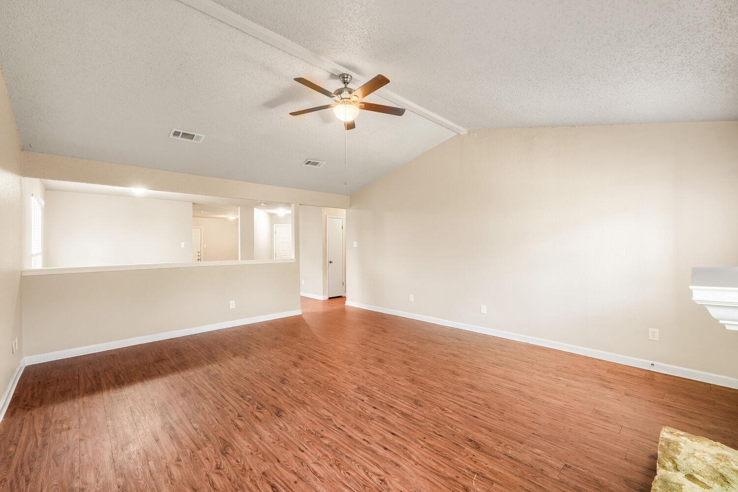 7712 Islander Dr Property Photo 20