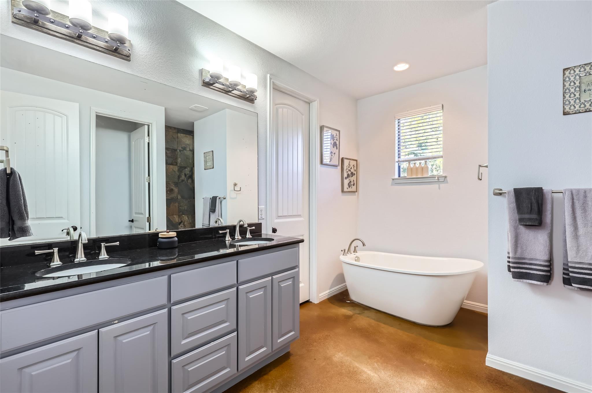 20809 Henry Avenue Ave Property Photo 17