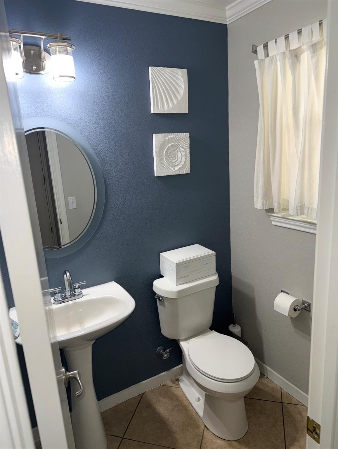15101 Nuttall Dr Property Photo 6