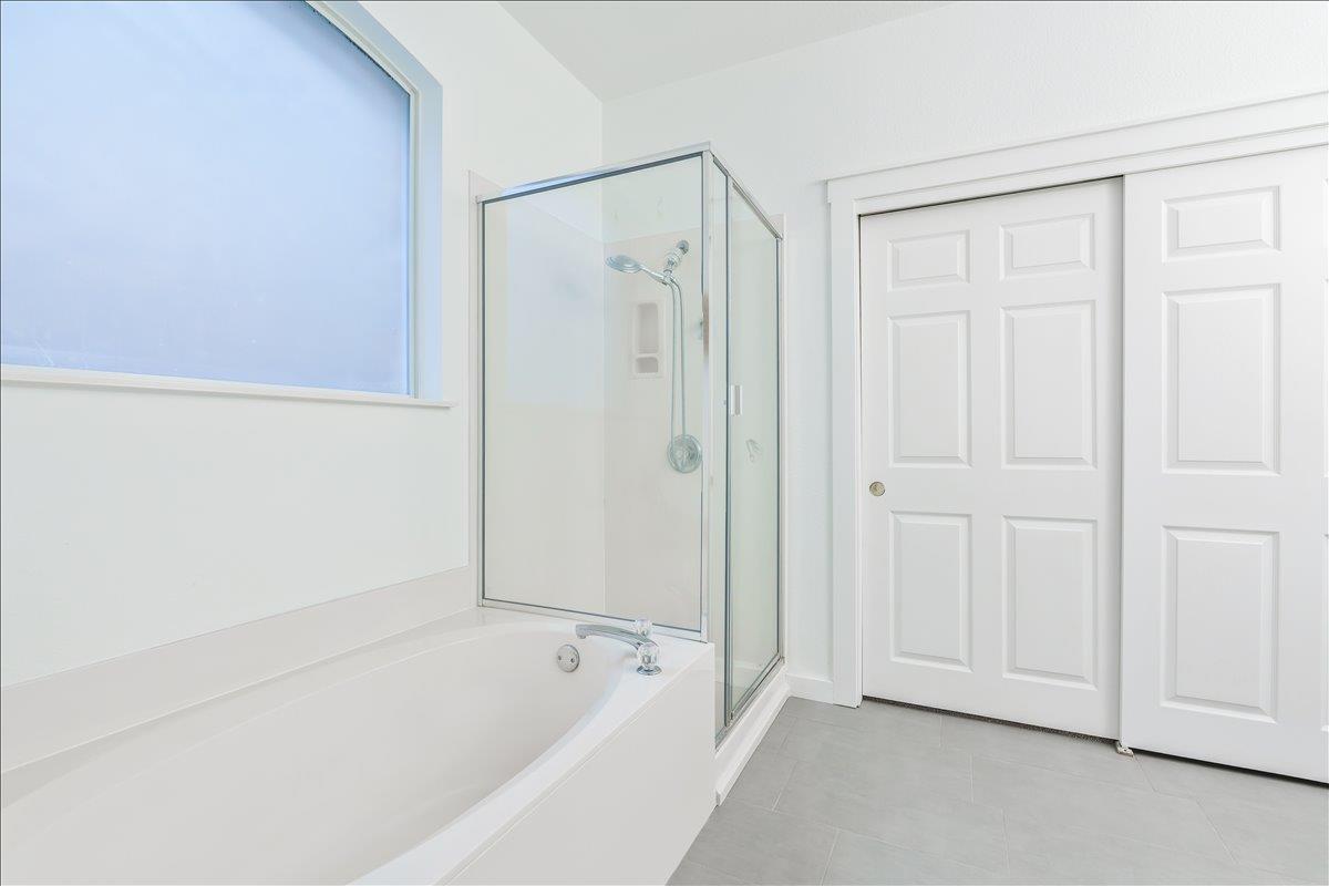 712 Arrowood Pl Property Photo 17