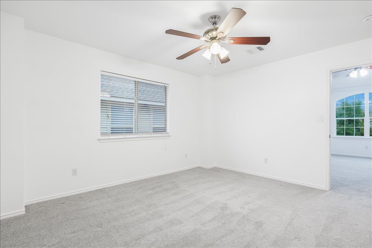 712 Arrowood Pl Property Photo 24