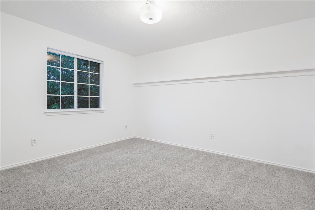 712 Arrowood Pl Property Photo 26