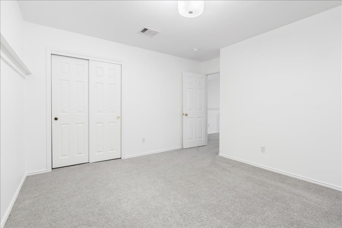 712 Arrowood Pl Property Photo 27