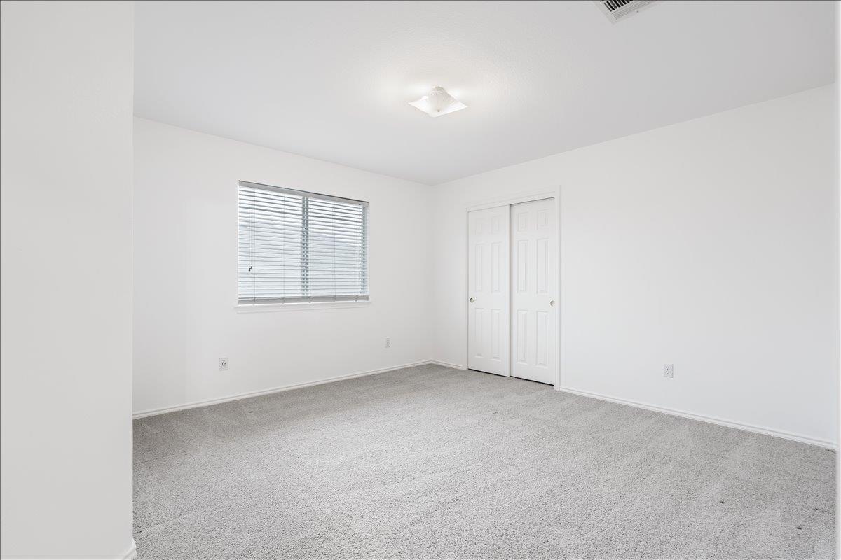 712 Arrowood Pl Property Photo 28