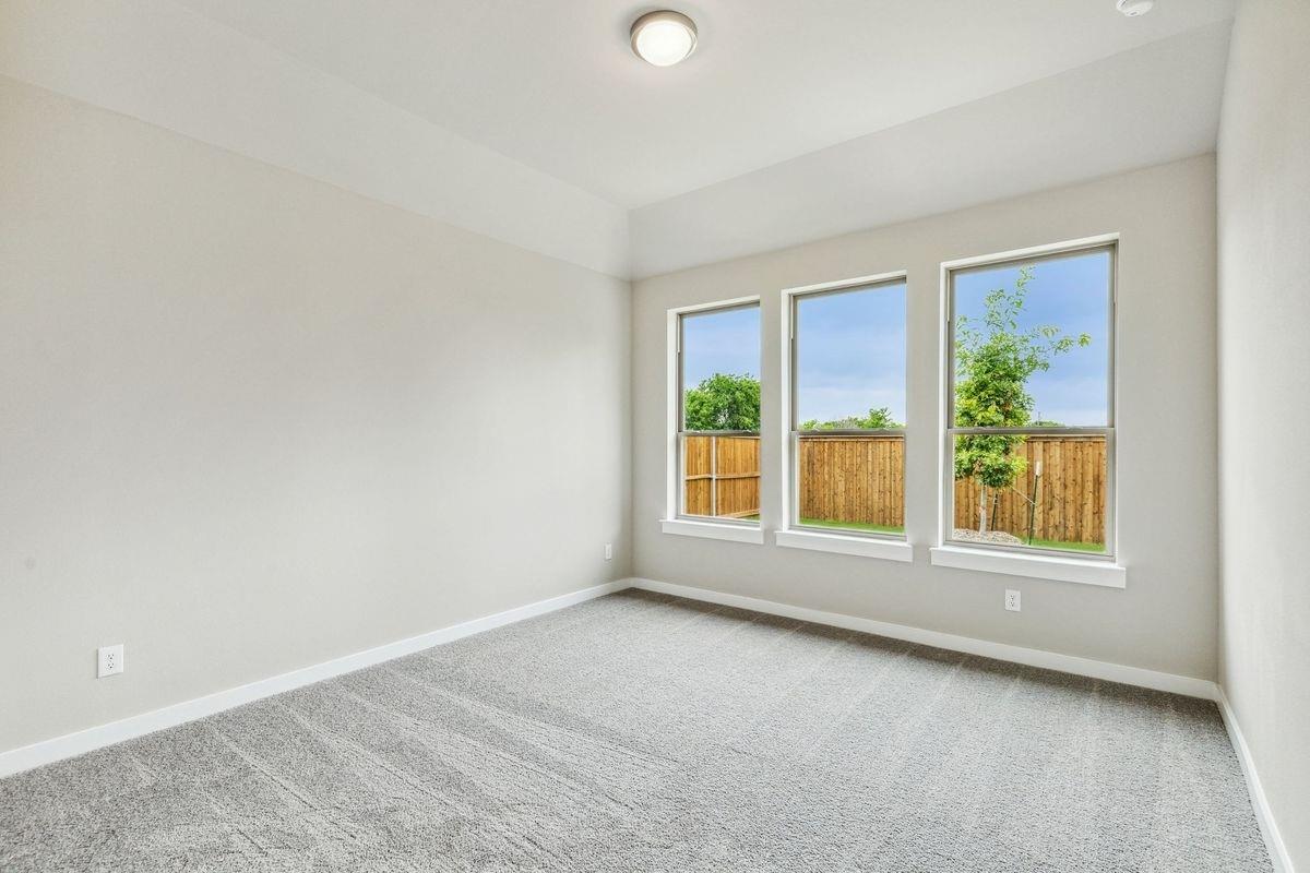 8006 Shining Flor Run Property Photo 9