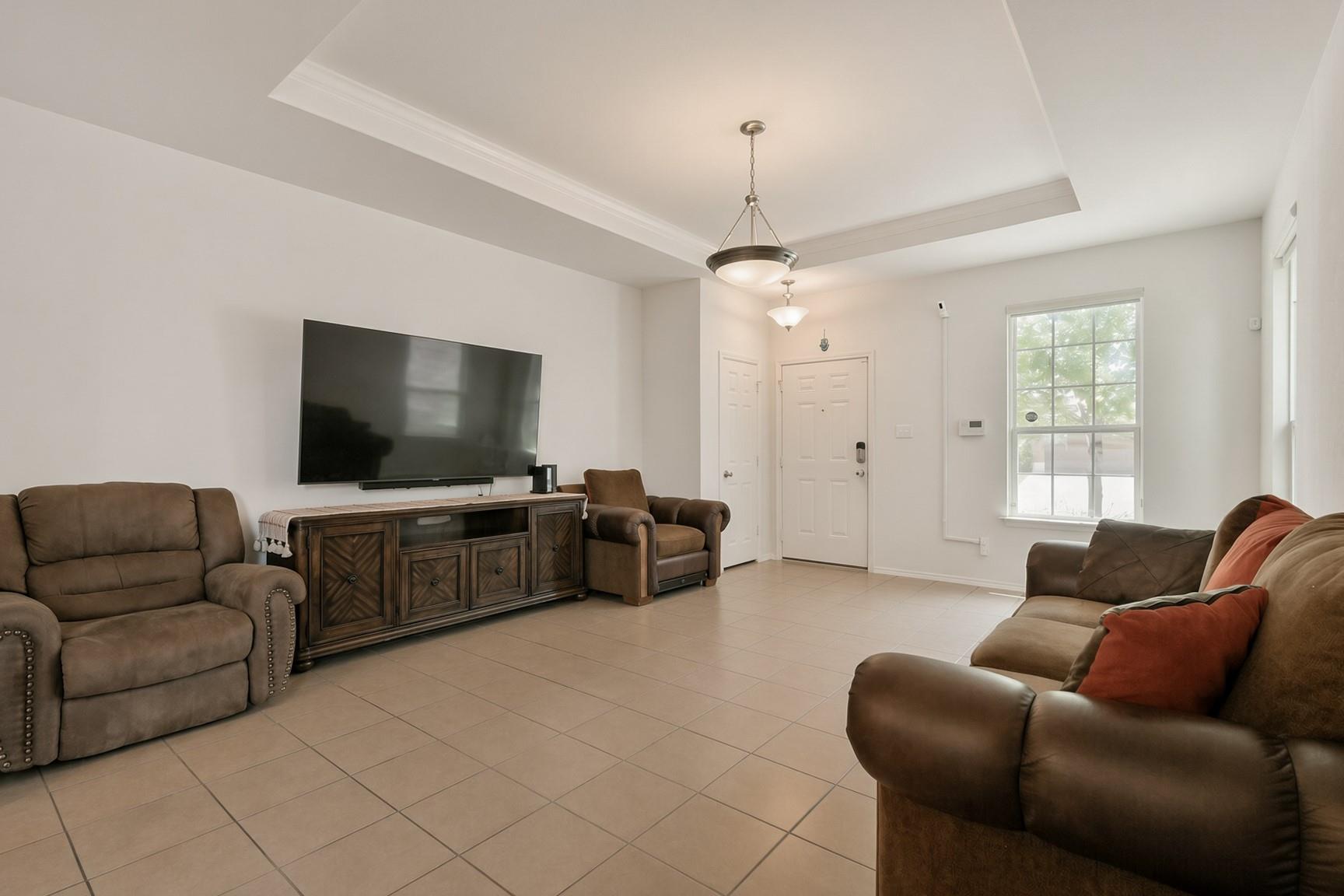 120 Palm Dr Property Photo 5